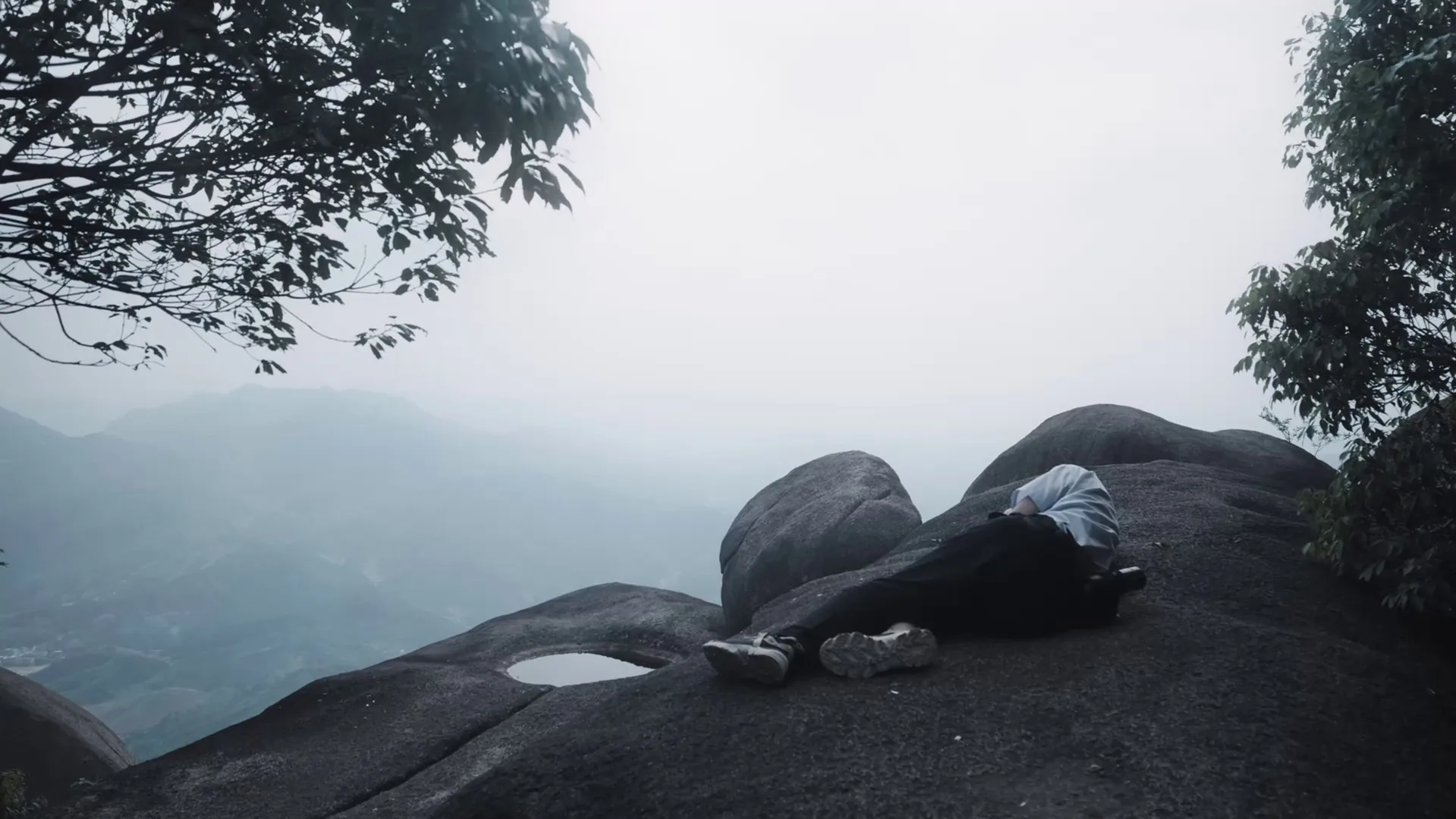 A Walk Down Memory Lane film still in a mountain landscape